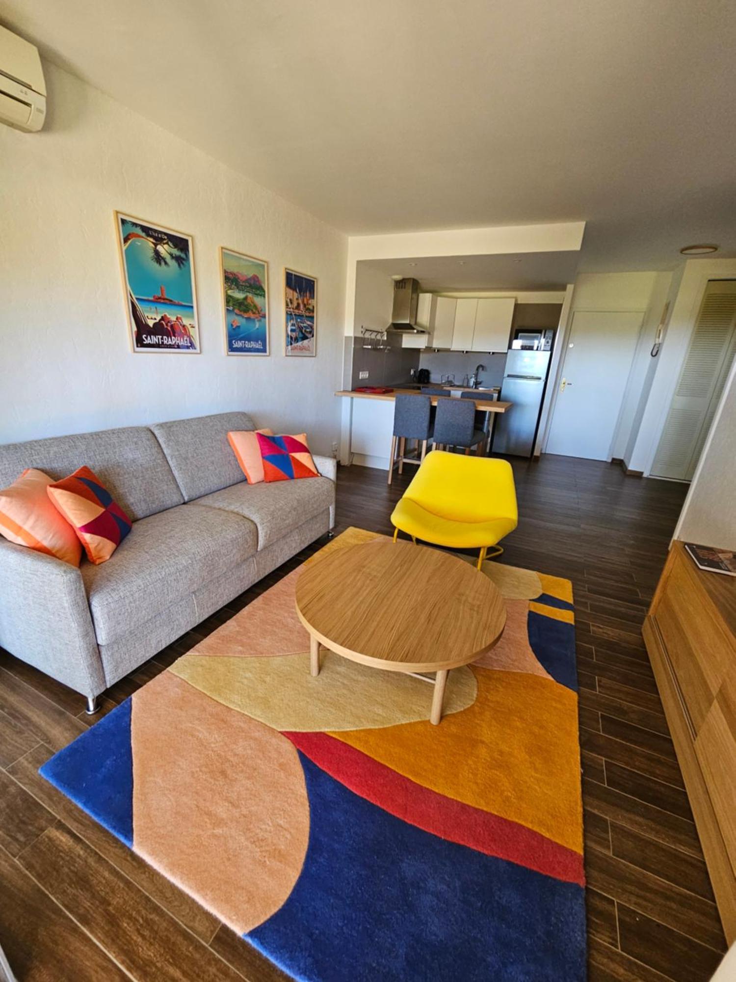 Appartement Golf De Valescure Avec Jardin Saint-Raphael  Bagian luar foto